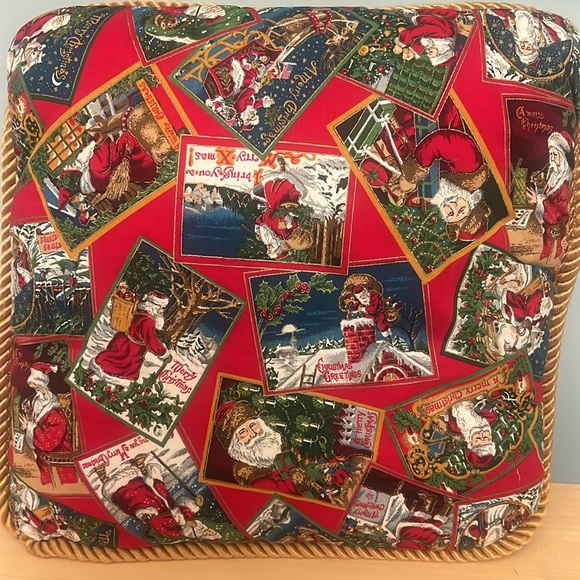 Old World Santa Christmas Pillow Set - Picture 6 of 7